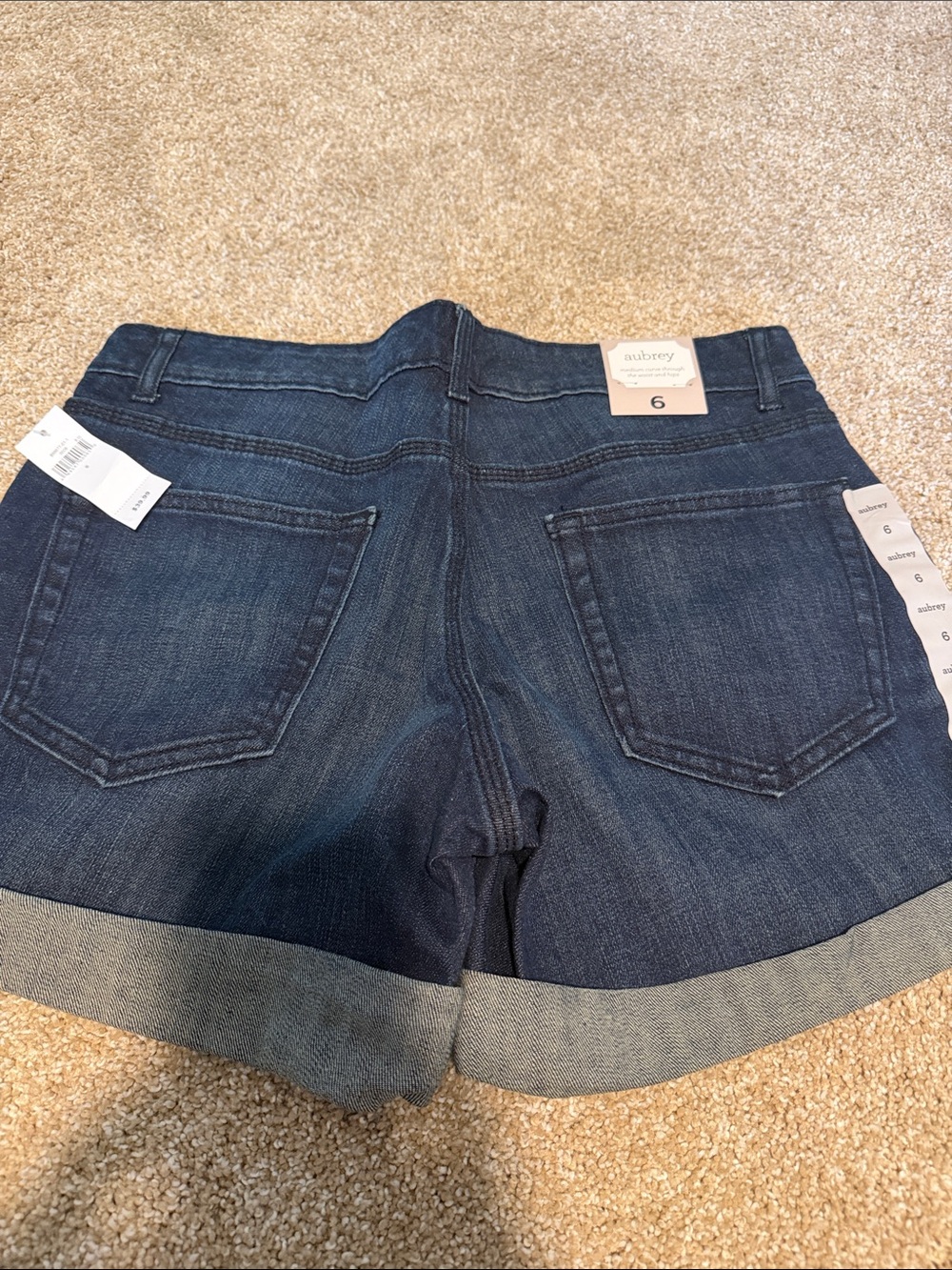 Gap - Aubrey Dark Wash Denim Roll Cuff Shorts - Blue - Size 6